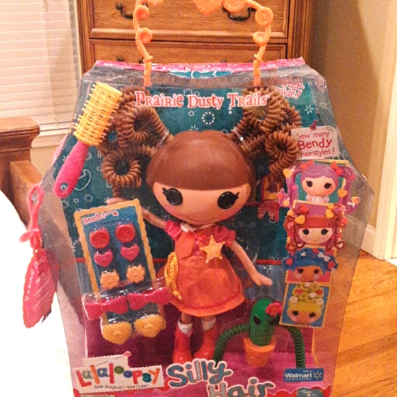 Lalaloopsy Silly Hair doll and accessories - Picture 1 of 4